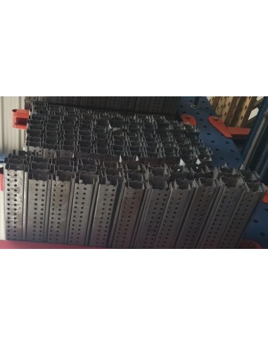 CARRIL PARA PISO PERFORADO UPZ C 3670