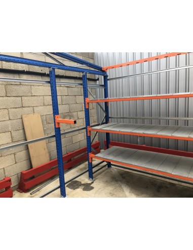 GARAJE FACIL MONTAJE CON ESTANTERIAS